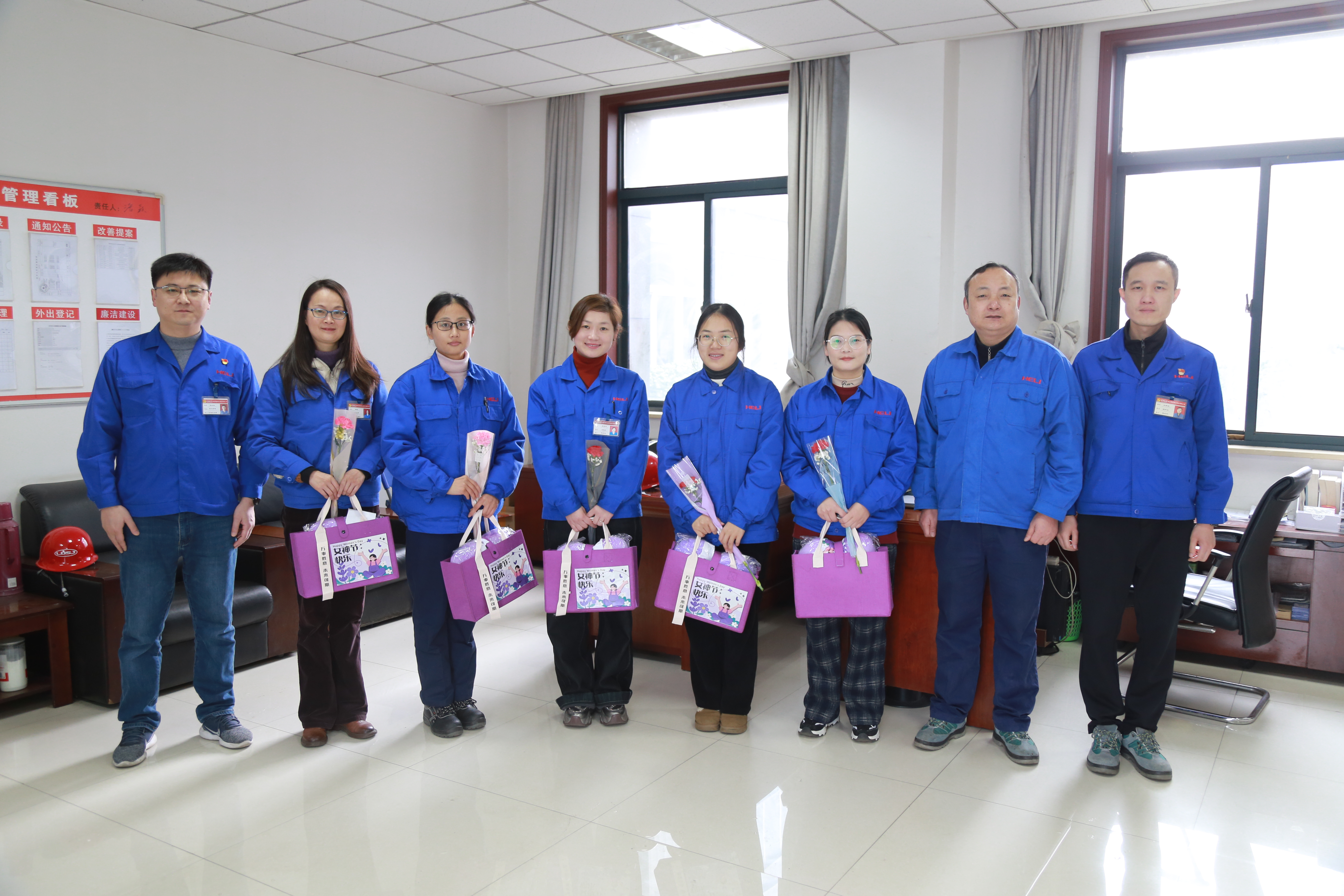 IMG_1684.JPG IMG_1684.JPG